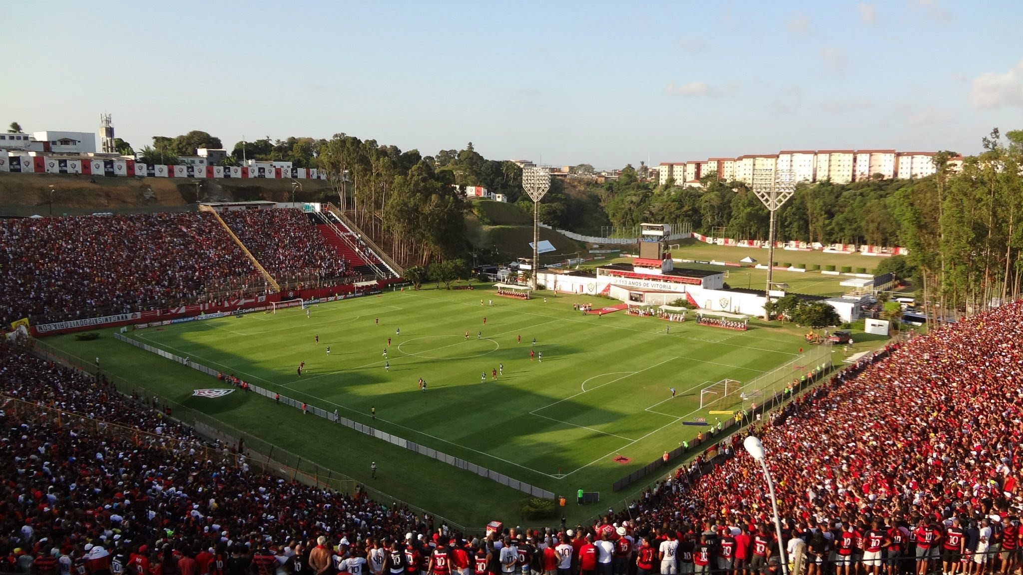 Com objetivo de melhorar as instalações do Barradão, Vitória lança “vaquinha”